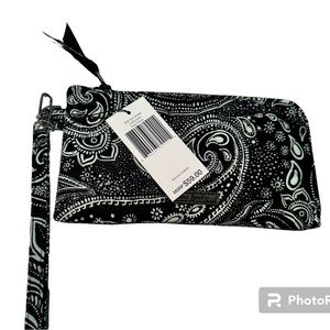 Vera Bradley RFID Tech Wristlet in Stellar Paisley